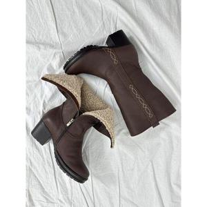 [카멜브라운]지쎄수제화 고트가죽 시카고 청키힐 퍼 부츠