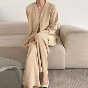 [까르죠아]편안한 니트 가디건 바지 투피스 40대여성의류 여자 쇼핑몰