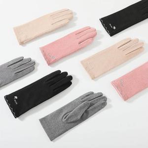 여성스러운 패션 장갑 하트 터치 겨울 가을 코디 따뜻 (WB3C56F)