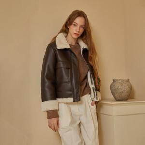 [정가 159,000원]페이크 무스탕 시어링 자켓