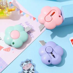 사랑스러운 꽃 휴대용 유틸리티 나이프 종이 커터, 종이 면도날, 편지 봉투 오프너 나이프, 사무실 문구