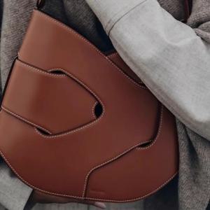 레트로 여성 가방, 고급 디자인, 직조 및 꼬임 언더암 포어스킨 백, 핸드헬드 싱글 숄더 크로스바디 백