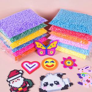 5MM 500pcs 어린이를위한 3D 픽셀 퍼즐 철 구슬 녹는 구슬 하마 구슬 DIY 고품질 수제 선물 장난감 퓨즈 비즈