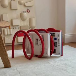 모던 노르딕 책장 정리함 – 거실용 미니멀리스트 테이블탑 책꽂이, 데스크탑 수납 선반, 코너 책장