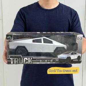 1:12 Rc Cybertruck 오프로드 스테이션 왜건 Batmobile Rc 자동차 시뮬레이션 픽업 트럭 시뮬레이션 컬렉션 모델 어린이 장난감 소년 선물