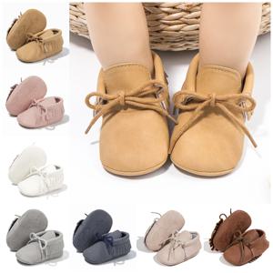 솔리드 컬러 신생아 여아 신발, 정교한 프린지 PU 가죽 레이스업 유아 첫 걸음마 신발, 부드럽고 미끄럼 방지 플랫 솔, 7가지 색상