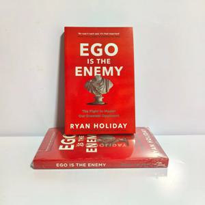 Bview Art 영어판: Ego is the Enemy Ryan Holiday의 Total Discipline에 대한 강경한 가이드