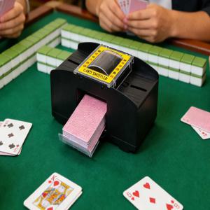 자동 카드 셔플러(2덱), 배터리 및 USB 전원 사용, 다양한 포커 카드와 호환 가능, 가정 파티용 휴대 가능