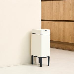 높아서 더 편한 센서 사각 휴지통 10L 스노우