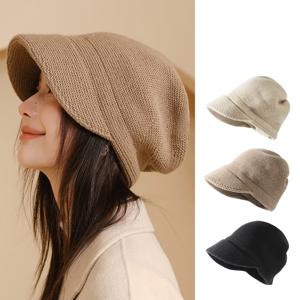 이로아 패션비니 루즈핏 니트 여성 얼굴작아보이는 숏비니 챙모자