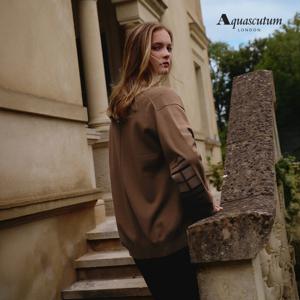 아쿠아스큐텀 25FW 메리노울 체크 패치 가디건 2종