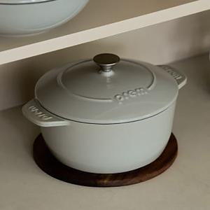 프렘 무쇠냄비 트러스트 라이트그레이 20cm아이언팟