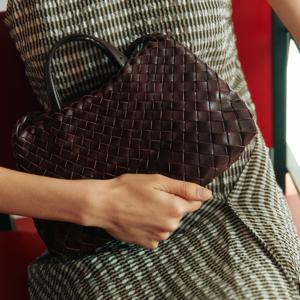 [정상가 173,000원] B07 핸드메이드 레더 위빙 토트 백 l 4Colors