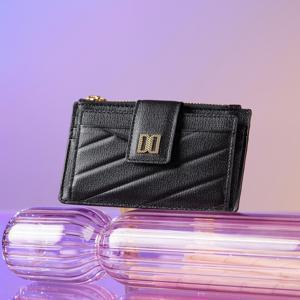 [선물포장/쇼핑백동봉] 여성 블랙 칼라일 패턴 골드 DD 카드지갑 DCHO5F418J