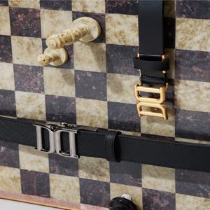 [선물포장/쇼핑백동봉]블랙 DD 메탈릭 버클 소가죽 후크 여성벨트 DBBE5F793J