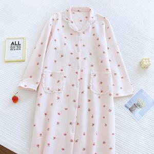 [브리치]  / 도톰 누빔 복숭아 원피스 겨울잠옷 (가운 겸용)