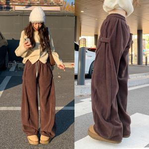 [브리치]  /  후리스 비조 스냅 핀턱 와이드 트레이닝 팬츠 바지