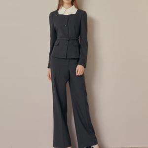 [롯데백화점][제이제이 지고트(프리미엄)]셔츠 칼라 레이어드 스퀘어넥 재킷+팬츠 셋업GRAM0JK921GRAM0SL921