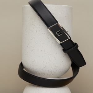 헤지스 액세서리 남성 [[24FW]] WUBE4F008BK [스테디셀러] 블랙 로고장식 소가죽 벨트