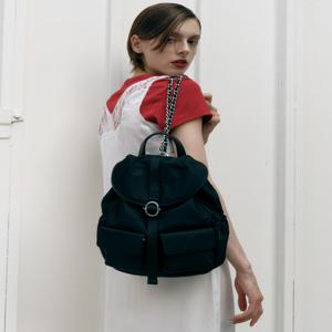 JABA5F001BK  PARKER 블랙 나일론 체인 파커 백팩 M 아이패드수납가능