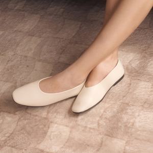 스퀘어 토 커버 플랫 412435003 (1cm/2colors)