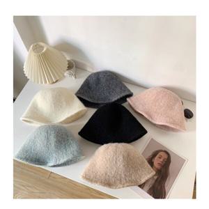 옳고바른 여성 겨울 니트 버킷햇 파스텔 색감 털 벙거지 어린이집 유치원 학원 픽업 챙 와이어 모자