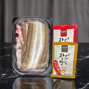 (신선집중) 자연산 통영 바다장어 당일손질 손질 후 650g 내외 뼈 머리 포함+소스 증정