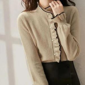 여성 스탠딩 칼라 컬러 콘트라스트 레이스 프릴 싱글 라인 펄 단추 니트