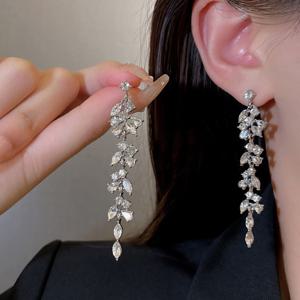 젤루나 고급 빅사이즈 롱 드롭 큐빅 여자 귀걸이 P-480