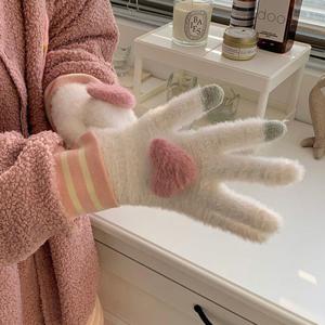 하트 여성겨울장갑 기모 니트 터치 방한 털장갑 OFS-GV20