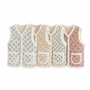 1+1 꽃무늬 여성 융털 조끼 플라워 예쁜 여자 기모 조끼 김장 누빔 방한