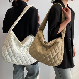 빅사이즈 여성 퀼팅 보부상 가방 숄더백 패딩가방