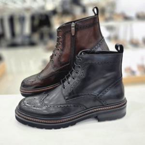 윙팁 브로그 소가죽 남성 워커 부츠 TDY23502MB4C6