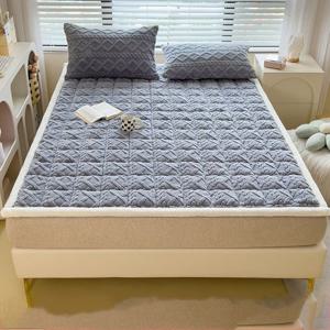 가을 겨울 밀크 벨벳 침대 토퍼 매트리스 싱글 더블 미끄럼 방지 접이식 매트 침대 시트 커버