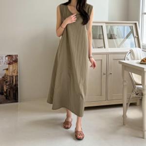 베일라 바스락 나일론 여름 시원한 민소매 나시 롱 원피스 아노락 플레어 썸머 바캉스 휴양룩