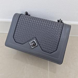 쫑코네 데일리 가죽 체인 스몰백 가볍고 데일리로 매일 쓰는 미니 스몰백