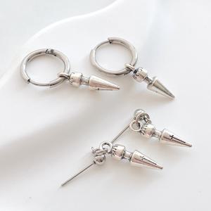 젤루나 (2pcs) 써지컬 유니크 빈티지 원뿔 십자가 드롭 원터치링 침귀걸이 P-563