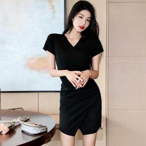 [에스이엔몰] 여성 브이넥 파티룩 데일리 미니 하객 원피스