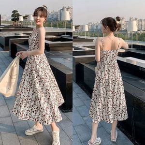 편한여행패션 데이트룩 비치룩 플라워패턴 러블리 여름 끈원피스