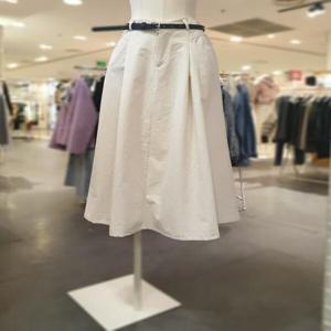 [레코브]LC31E3SK506B_벨티드 사선 포켓 스커트