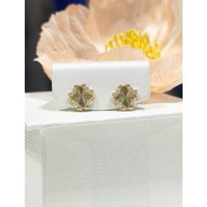 미니골드 14K DIA-LAP 매그놀리아 래디어스 귀걸이 ELKS4198L