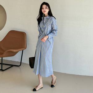 [모리스커밍홈] 스트라이프 롱 셔츠 원피스_M2503OP011A