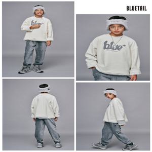 [블루테일]AZI2TS02IV 아이보리 자수 패치 기모 티셔츠