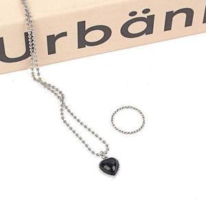 하트 목걸이 Y2K 패션 악세사리 Y2K하트목걸이 실버 패션 악세사리 패션목걸이 하트목걸이 Y2K하트목걸이