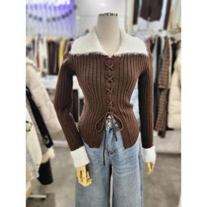 밸리걸 세이브존01 카라넥  아일렛 골지 크롭 니트 616290-1