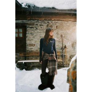 자라 ZARA ST. MORITZ  자수 티셔츠 - 네이비 5644019401 325970