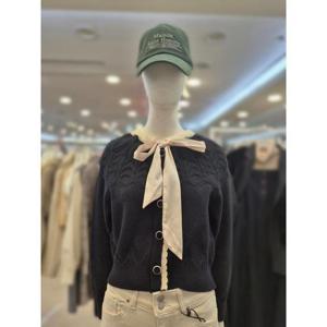 부루앤쥬디 세이브존03 부루앤쥬디 보석 단추 리본 니트 AGBQBPO001CA