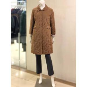 벨리시앙 세이브존01 스탠 칼라 누 빔 퀄 팅 롱 점퍼(2color)65279 BY3401