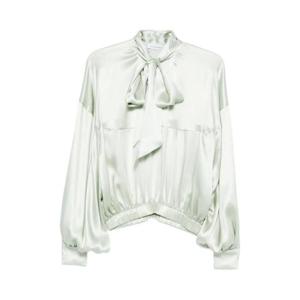 25 FW 빅터앤롤프 보우 디테일 벌룬 소매 실크 블라우스 WT0070031425 TP444980016