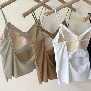 크롭 하프문 끈 나시 ST240523